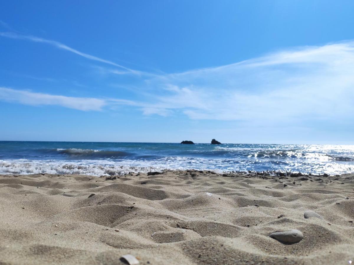 Tetraktys Estate Beachside Υδωρ Ágios Matthaíos Extérieur photo